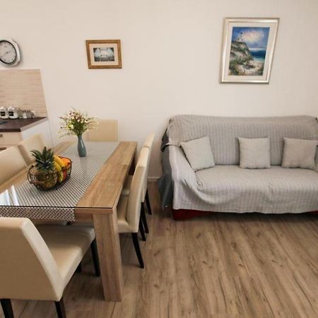 Apartments Luka Rogoznica  Εξωτερικό φωτογραφία