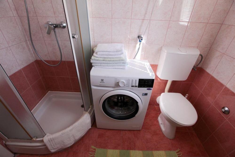 Apartments Luka Rogoznica  Εξωτερικό φωτογραφία