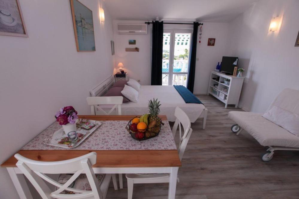 Apartments Luka Rogoznica  Εξωτερικό φωτογραφία