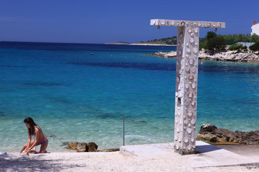 Apartments Luka Rogoznica  Εξωτερικό φωτογραφία
